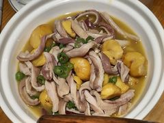 -聚鑫朋酸菜肥肠(文艺路口店)