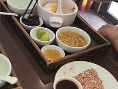 -蟹上黄·蟹黄面·江南糖水(人民广场店)