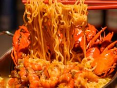 -龙巢盱眙龙虾·牛蛙·烧烤宵夜(八卦岭店)