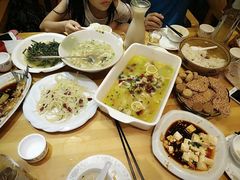-乌镇那一年小院主题餐厅(甘泉西路店)