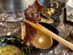 -啊美丽炭火烤肉(滑翔一店)