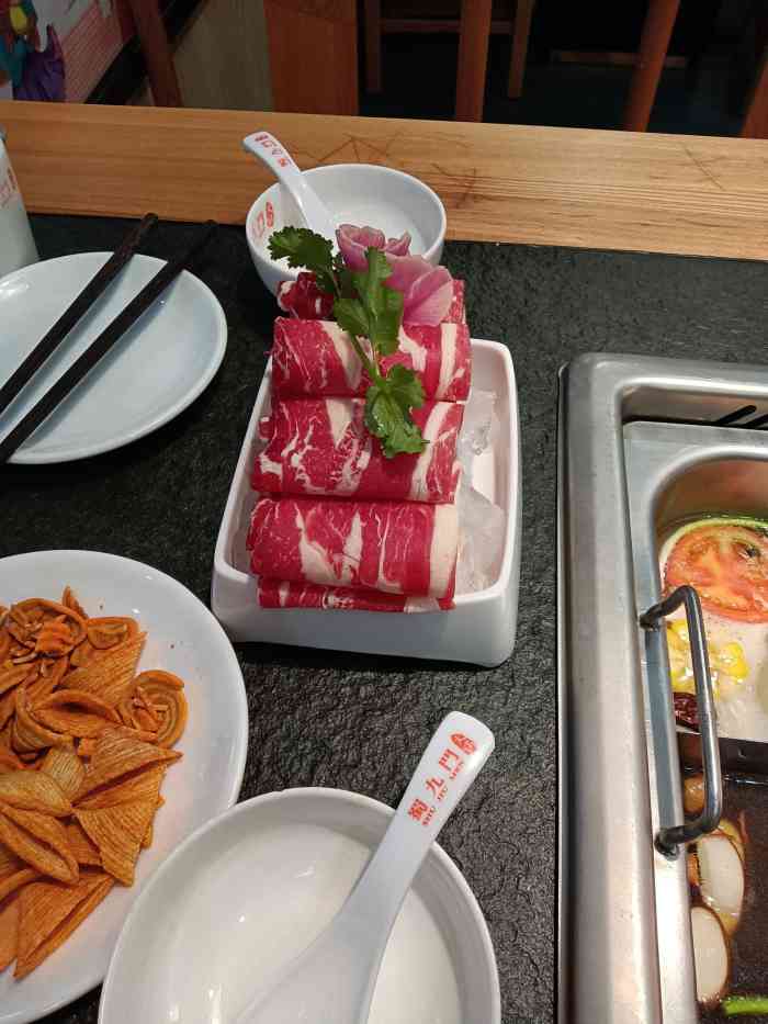 蜀九门火锅(泾渭店)-"他家最近有团购活动,和家人团了个套餐就过.