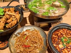 -川堂风·跷脚牛肉·乐山爆炒(宝山日月光店)