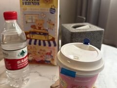 -瑞幸咖啡(纽宾凯酒店新华路店)
