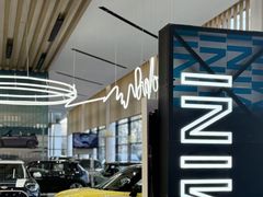 -北京华德宝宝马·M·MINI·摩托车全系4S店(朝阳店)