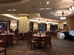 -汕尾巴黎半岛酒店