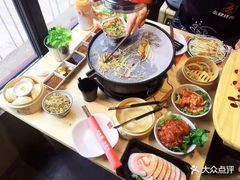 -么肆烤肉·中式自助·烤肉大排档(街道口季佳PAI店)
