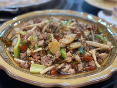 -老来福·非遗酸汤兔(凯旋路店)