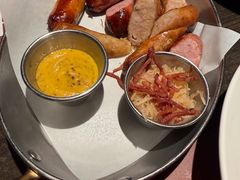 -食间牛排(重庆路万达店)