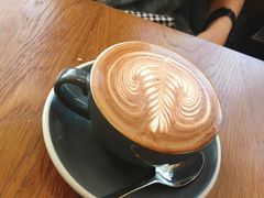 -ROAST coffee & eatery