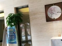-顺峰(农展馆店)