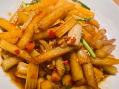 -吃饭皇帝大土家民族菜(正大广场店)