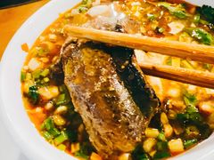 -金海椒罐罐鲢鱼(东方桂苑店)