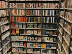 -钟书阁(群光广场店)