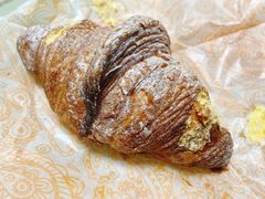 泡芙羊角-OUR Bakery(SKP-S店)