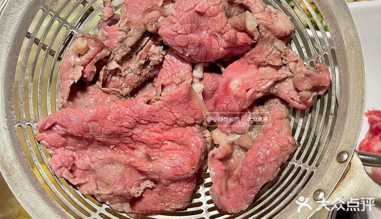 广州吃饭还送麻包袋 ，好大一个袋哎[礼花][礼花]
