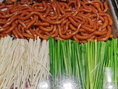-亚哈饭店(梅园新村小区店)