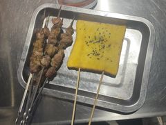 -马路牙子烧烤音乐酒馆(望京店)