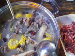 炖羊胎汤-东山羊庄(八卦岭店)