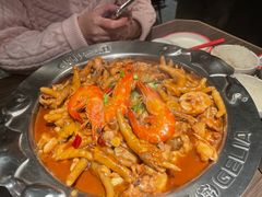 -胖哥俩肉蟹煲(济南世茂国际广场店)