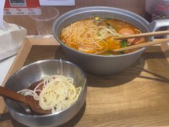 -犟一碗双椒鸡面(得意世界店)