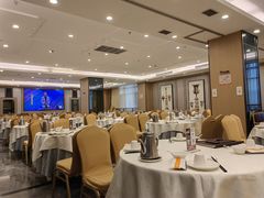 -金时代顺风大酒店(临港百联店)