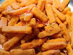 -靠山屯东北农家菜(八龙桥雅苑店)