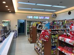 -全家便利店(兴贤路二店)