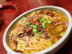 -胡记饭店(保工街店)