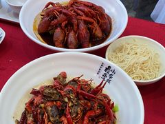 -龙巢盱眙龙虾·牛蛙·烧烤宵夜(八卦岭店)