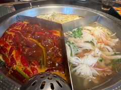 -廖掌柜·重庆鲜货火锅(上海首店)