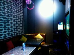 -泡沫BUbbLE量贩式KTV(金沙江路店)