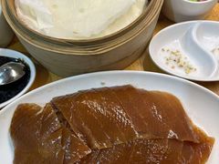 -泓历皇朝酒店(东亭店)