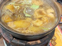 -阿润打边炉·鲜切鸡煲(华漕店)