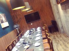 -胡须佬鸡煲四季火锅店(石厦西村直营店)