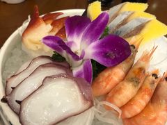 -青瓦餐厅·生鱼片·韩园烤肉(西塔店)