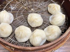 鲜肉小笼包-万寿斋(山阴路店)