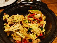 -鉴川·川菜传承(星汇两江店)