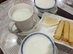 -周大娘牛乳(旧寨古村总店)
