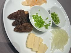 -新荣记(南京西路店)