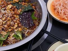 -周良天山牛杂城(天山路总店)