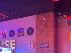 -唱吧麦颂KTV(马驹桥店)