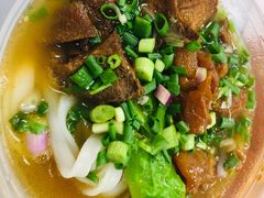 牛腩拼牛利河粉-珍珍小食店(西华路店)