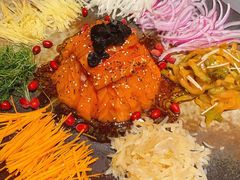 黑松露捞起三文鱼-小炳胜(卓悦中心店)