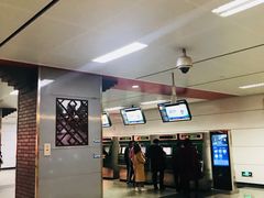 -宽窄巷子(地铁站)