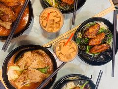 豬潤牛肉皮蛋芫茜米粉-华嫂冰室(尖沙咀店)