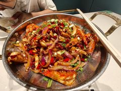 鱿鱼虾一跳-绿草地·湘菜(7mall店)