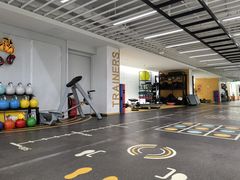 -超鹿运动(五四路恒力城店)