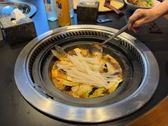 -巧婆婆特色东北菜·铁锅炖