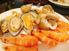 -圣丰索菲特·2 On 988 Café 自助餐厅